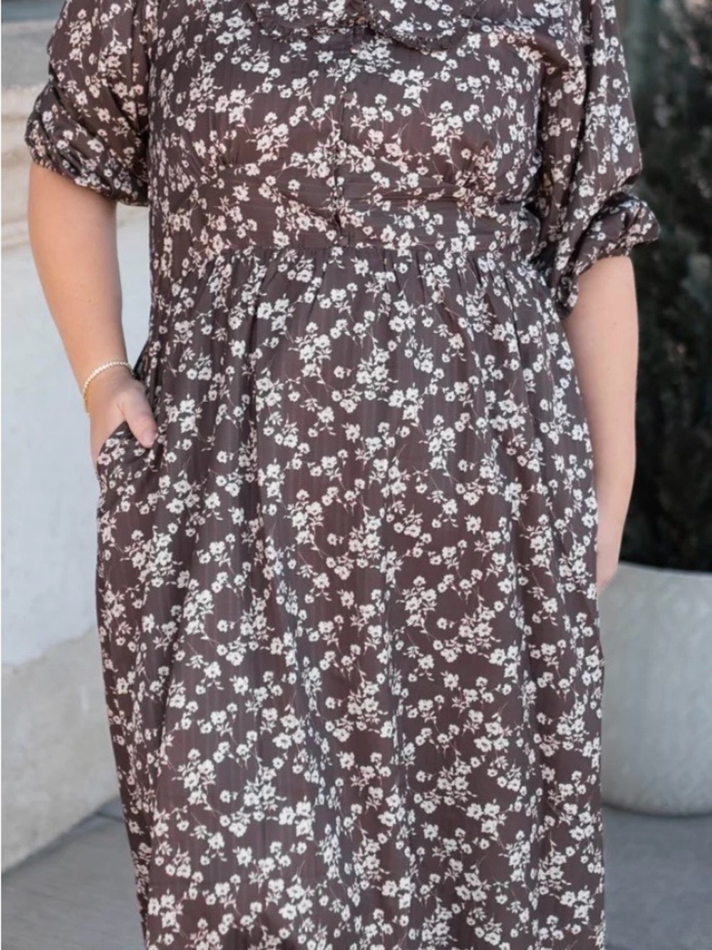 Pologram Brown Floral Maxi Dress with Peter Pan Collar - Picture 10 of 11